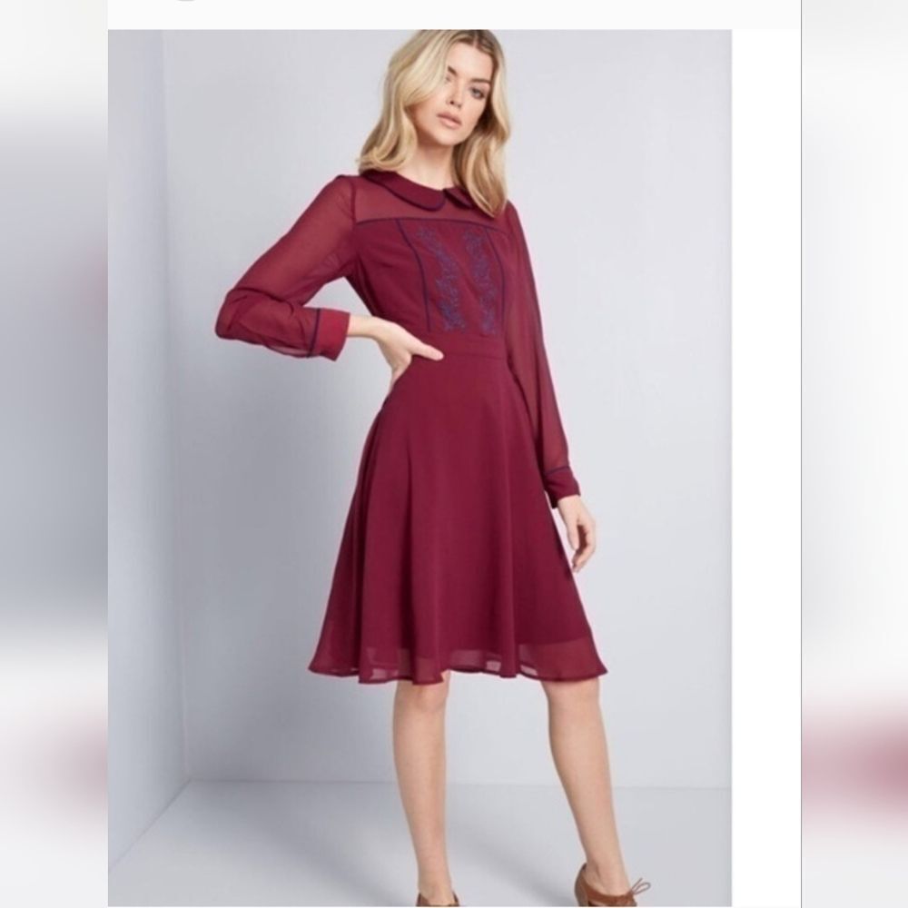 Chic Long Sleeve Burgundy Dress - Picture 9 of 10